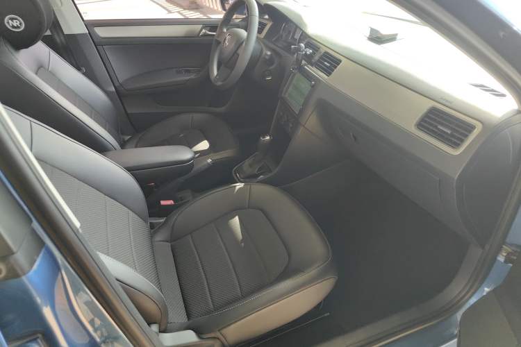 Used Skoda Rapid Spaceback 2016 Revised 1.6L Automatic Chuanxing Version