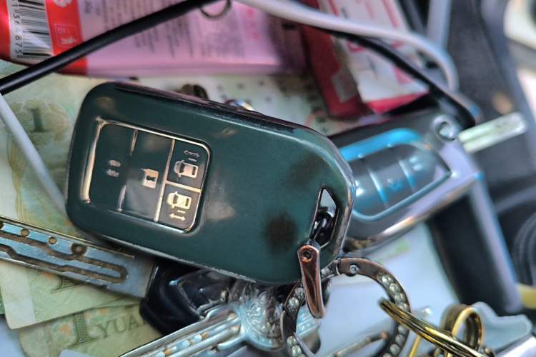 Used Honda Odyssey 2015 Updated Version 2.4L Smart Edition Vehicle Key