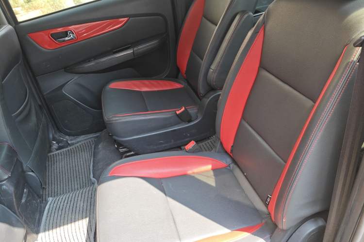 Used Foton Jiatu ix7 2016 1.5L Smart-Style Trim