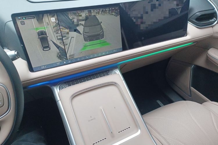 Used XPeng G9 2025 725 with Ultra-Long Range Max