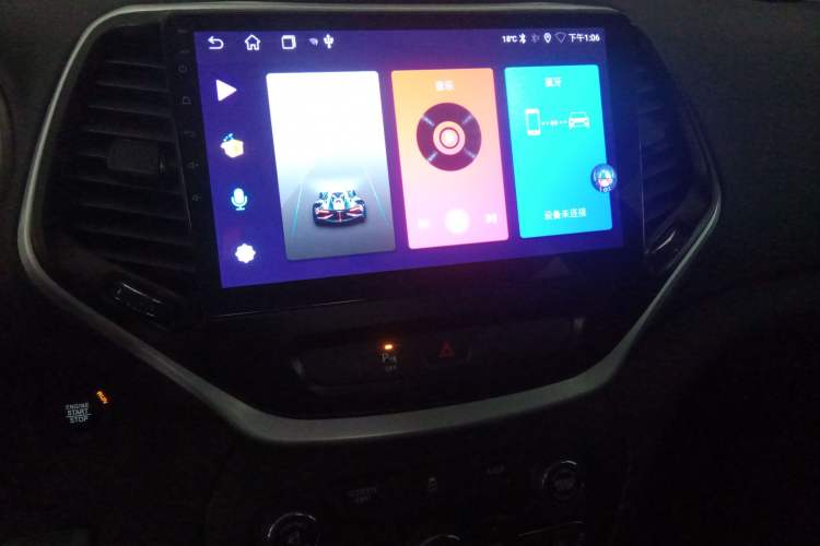 Used Jeep Cherokee 2017 2.0L Superior Edition Audio And AC Panel