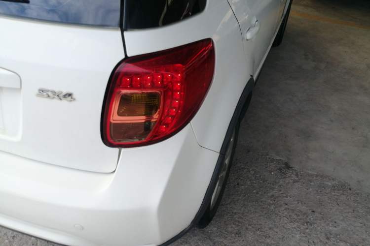 Used Suzuki SX4 2013 1.6L Automatic CoolRide Model
