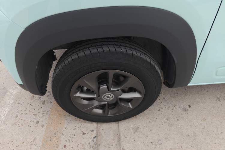 Used Dongfeng NAMMI EX1 2022 PRO YueXing Model Left Front Wheel Hub