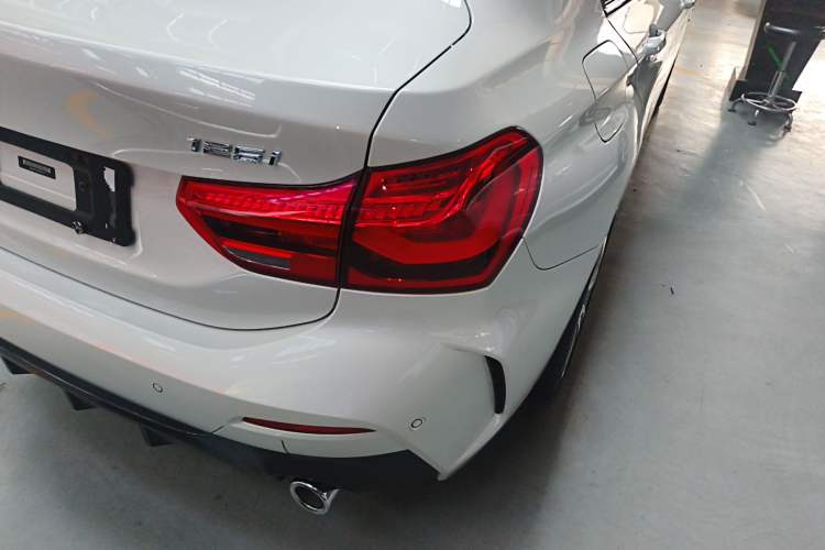 Used BMW 1 Series 2020 125i Leading Model M Sport Package
