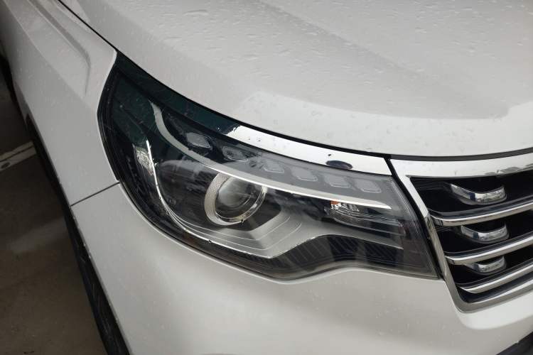 Used Kia Sportage R 2018 2.0L Automatic Smart Luxury Version China V Standard Right Front Headlight