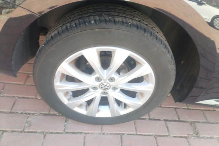 Used Volkswagen Lavida 2017 1.6L Automatic Comfort Edition