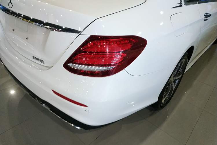 Used Mercedes-Benz E-Class 2018 E 300 L Sport Luxury Edition
