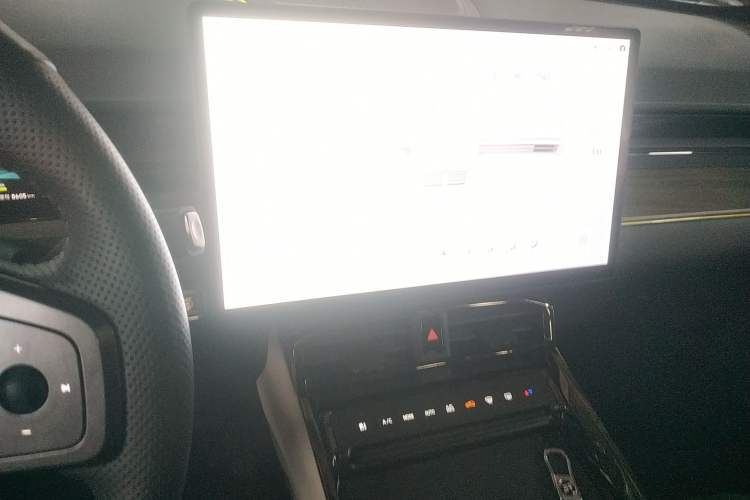 Used JETOUR Shanhai L6 2024 1.5TD DHT ULTRA
