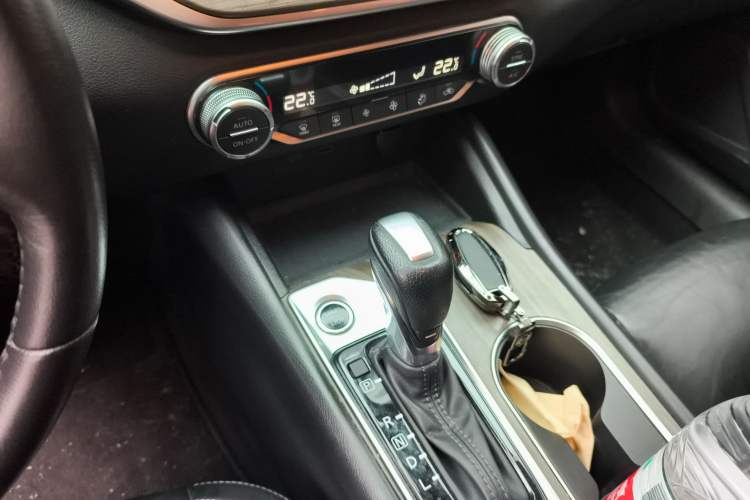 Used Nissan Teana 2021 2.0L XL Comfort Edition Gear Lever