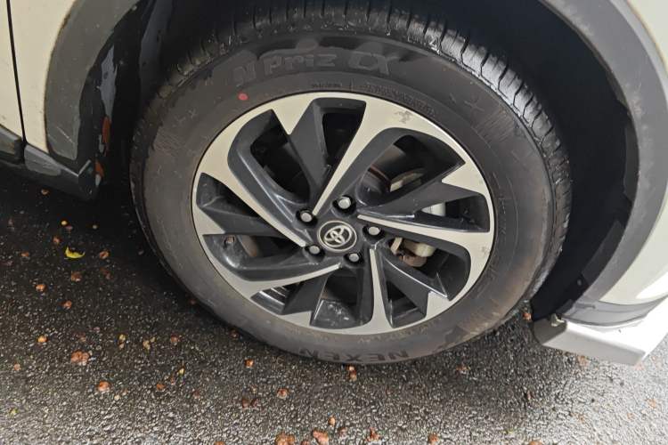 Used Toyota IZOA 2018 2.0L Yichi Edition China V Standard Right Front Wheel Hub