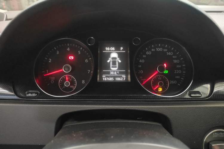 Used Volkswagen Magotan 2013 1.8TSI Luxury Model