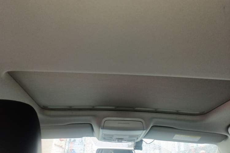 Used Volkswagen Sagitar 2017 230TSI Automatic Comfort Version