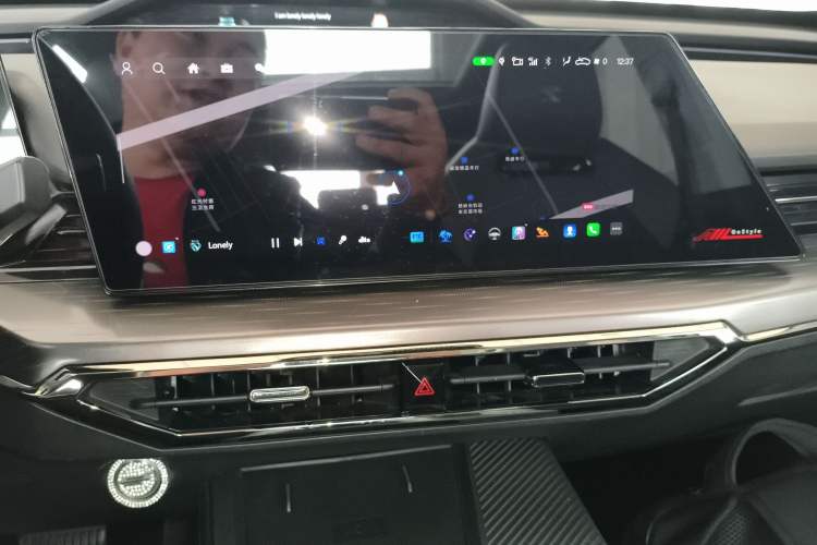 Used CHANGAN OSHAN Z6 2023 Blue Whale 1.5T DCT Smart Edition