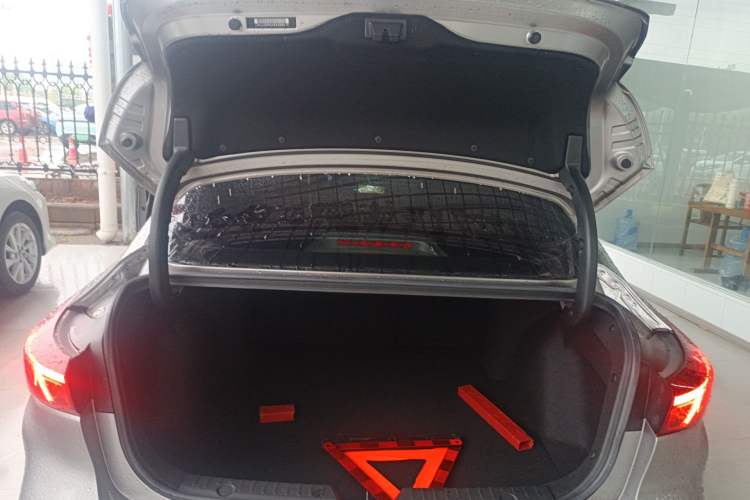 Used CHANGAN Eado 2022 PLUS Blue Whale NE 1.4T GDI DCT Prestige Edition