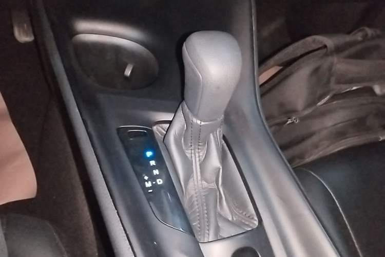 Used Toyota C-HR 2021 2.0L Comfort Edition Gear Lever
