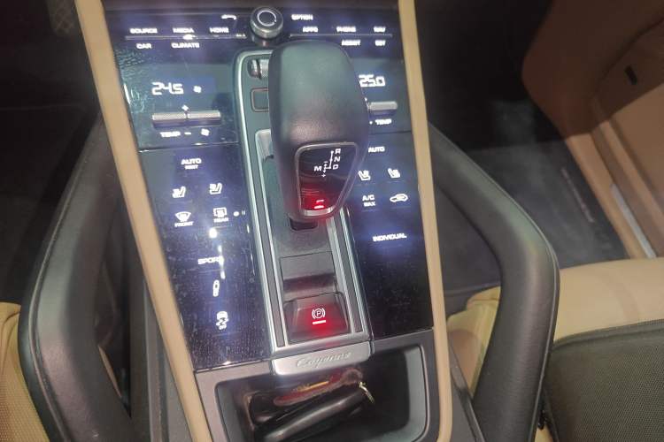 Used Porsche Cayenne 2019 Cayenne 3.0T Gear Lever