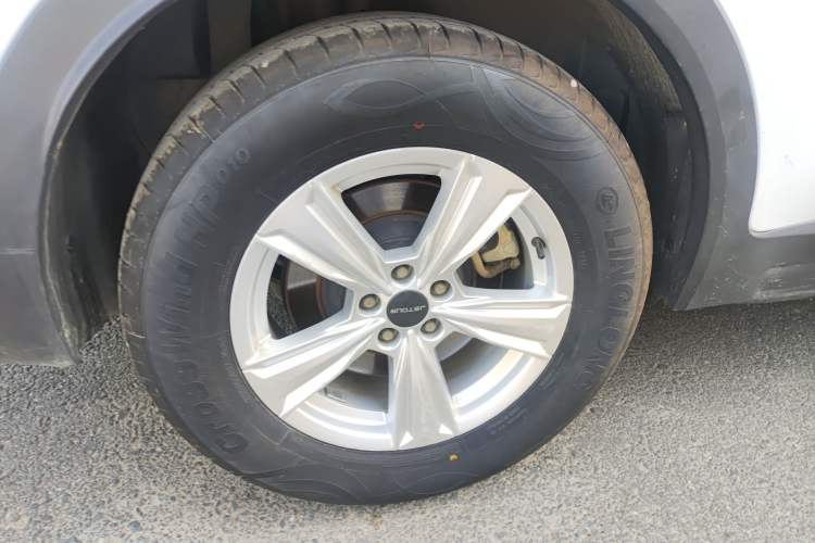 Used JETOUR X70M 2022 1.5T Manual Advanced Partner Version 5 Seats Exterior 5