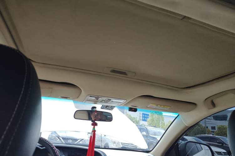 Used Haima Fumei 2016 1.6L Manual Prestige Model Upgrade Headliner