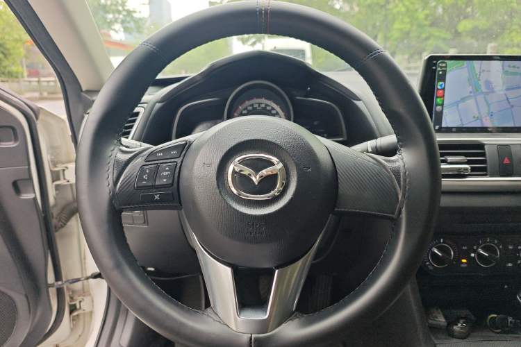 Used Mazda 3 Axela 2014 Sedan 1.5L Automatic Comfort Model Steering Wheel