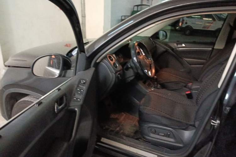 Used Volkswagen Tiguan 2013 2.0 TSI Automatic All-Wheel Drive Luxury Edition