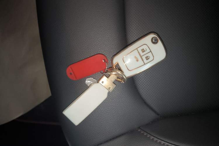 Used Chevrolet Monza 2022 Light Hybrid RS 330T Automatic Comfort Edition
