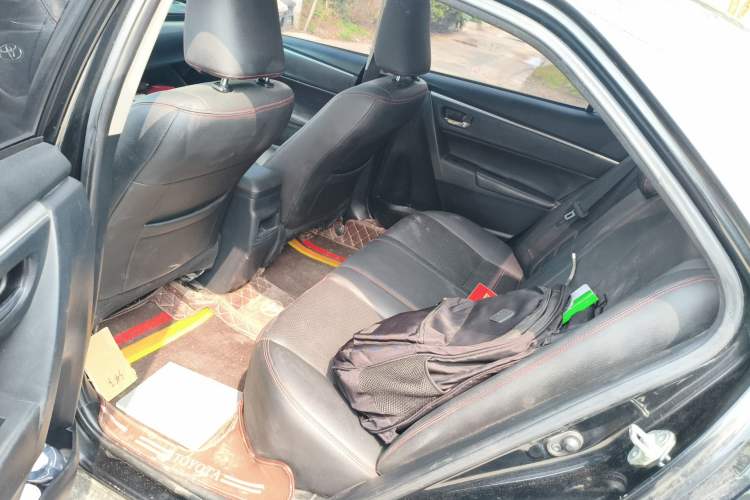 Used Toyota Corolla 2014 1.6L CVT GL-i Left Rear Seat