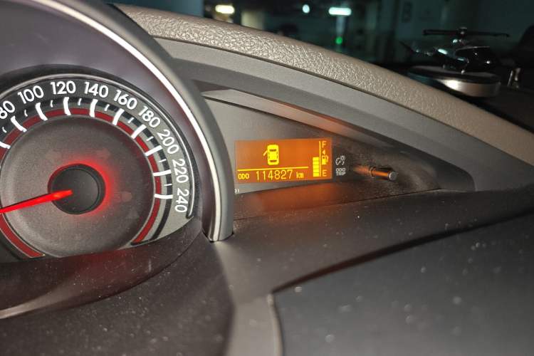 Used Toyota Verso 2014 Starlight 180E CVT Elite Edition
