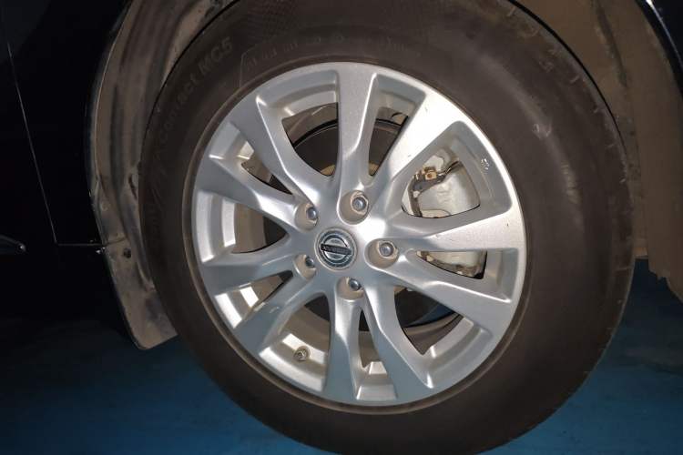 Used Nissan Teana 2013 2.5L XL-NAVI Luxury Edition Right Front Wheel Hub