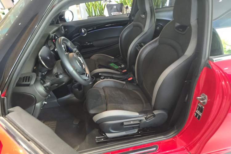 Used MINI 2023 Updated 2.0T COOPER S Racing Driver Left Front Seat