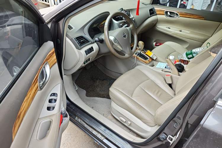 Used Nissan Sylphy 2014 1.6XV CVT Deluxe Edition