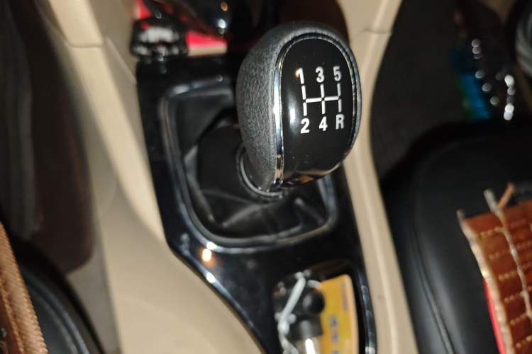 Used Baojun 730 2016 1.5L Manual Comfort Version 7 Seats China V Emission Standard
