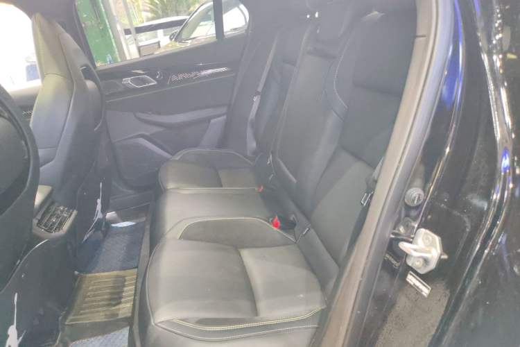 Used Lynk & Co 03 2023 2.0TD DCT JingPro Left Rear Seat