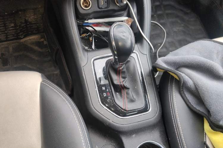 Used Changan CS35 2016 1.6L Automatic Luxury Model China V Standard