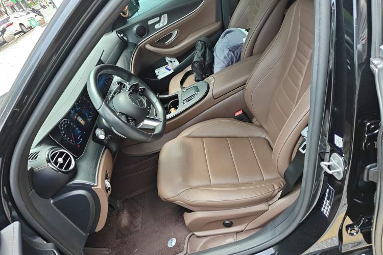 Used Mercedes-Benz E-Class 2021 E 300 L Sporty and Stylish Model