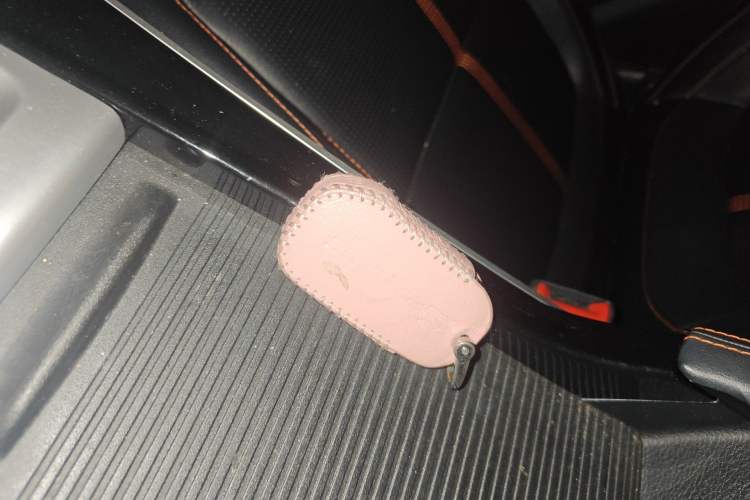 Used Kia KX3 2020 1.5L CVT Trend Edition Vehicle Key