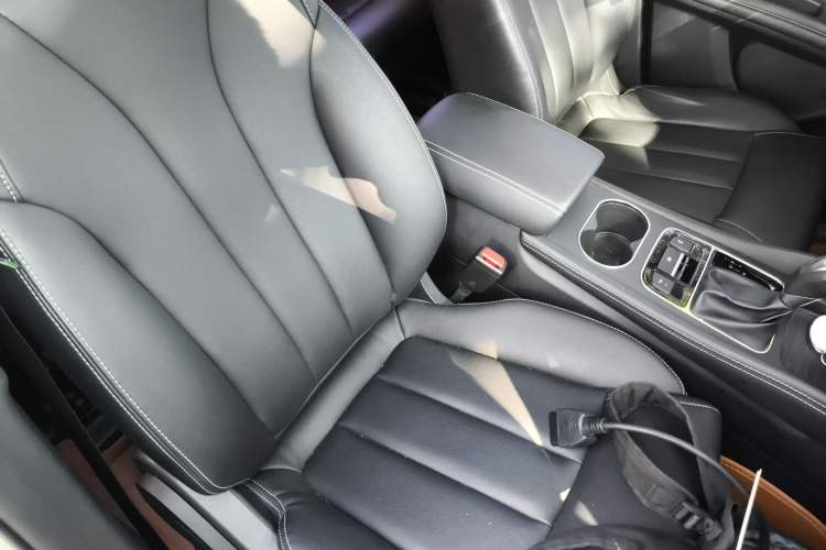 Used BYD Song MAX 2017 1.5T Automatic Smart Connect Prestige 7-Seater
