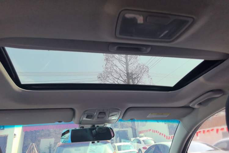 Used Hyundai Tucson 2019 280TGDi Dual-Clutch Two-Wheel Drive Smart Connect Version China VI Headliner