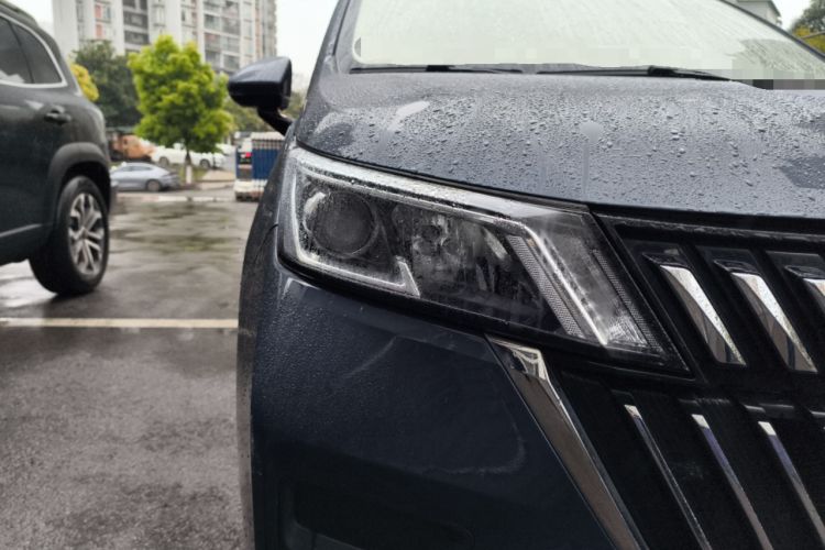 Used Wuling Jiachen 2022 1.5L Manual Comfort Edition
