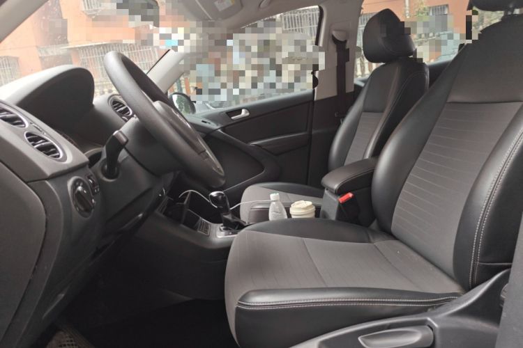 Used Volkswagen Tiguan 2016 280TSI Automatic Two-Wheel-Drive Silk Road Style Edition Left Front Seat