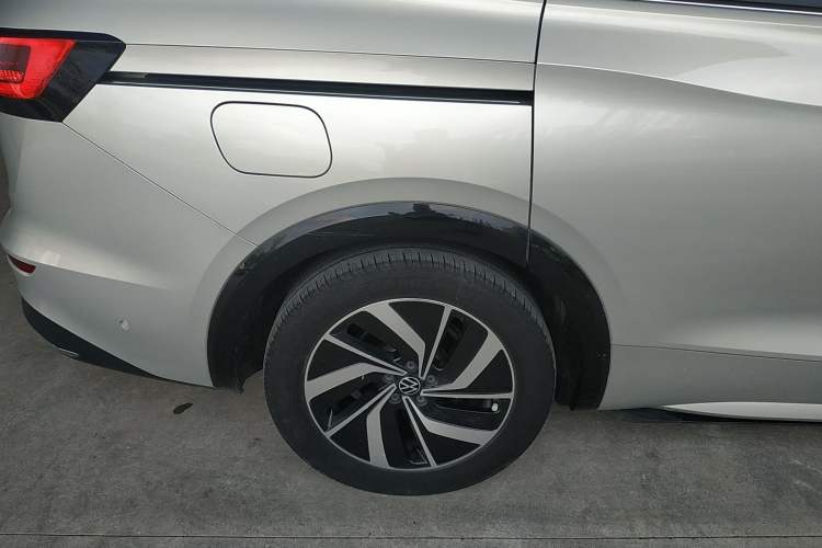 Used Volkswagen Viloran 2020 330TSI Luxury Edition