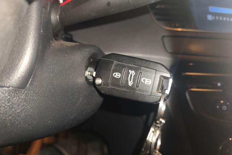 Used Peugeot 508 2012 2.0L Automatic Smart Enjoyment Version
