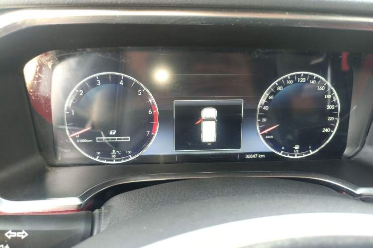 Used BAIC Off-Road BJ40 2018 PLUS 2.0T Manual Four-Wheel Drive Prestige Edition China V
