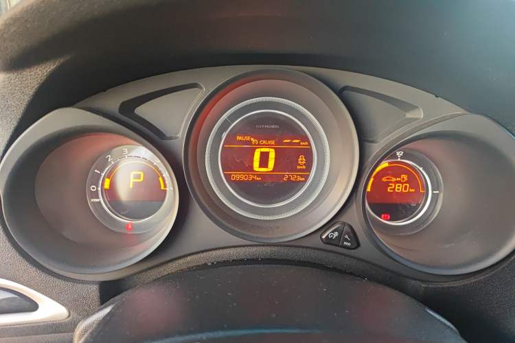 Used Citroen C4L 2015 1.2T Automatic Luxury Edition Instrument Cluster