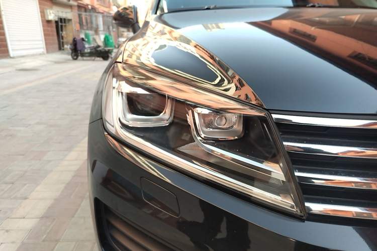 Used Volkswagen Touareg 2017 3.0 TSI Touareg Model