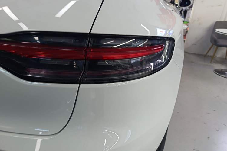 Used Porsche Macan 2024 Macan 2.0T