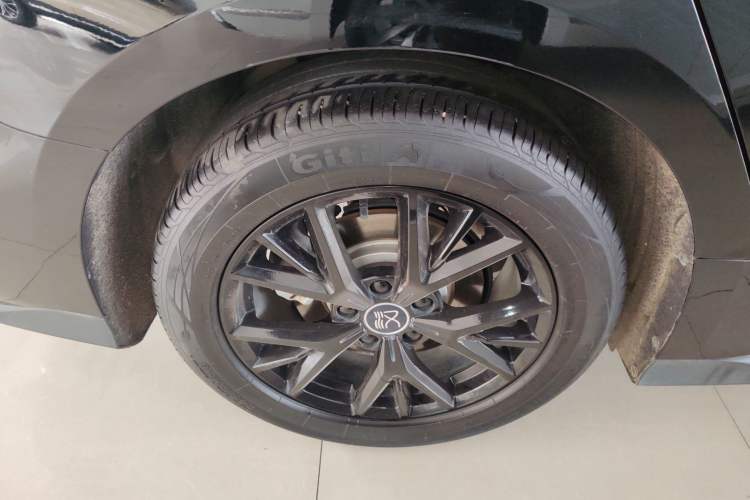 Used BYD Han 2024 DM-i Glory Edition 121KM Elite Model