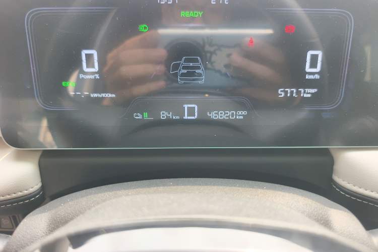 Used Geometry E Firefly 2023 320KM Cute & Handsome Tiger 5 Seats Odometer Close Up