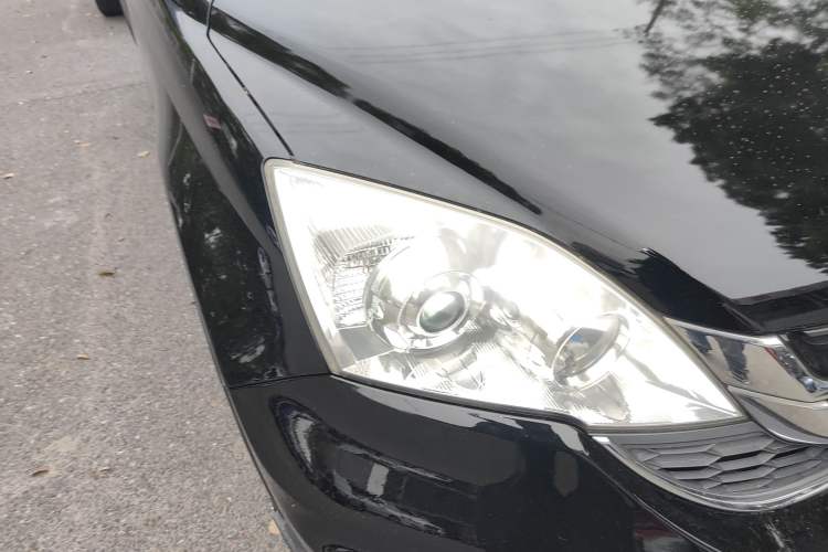 Used Honda CR-V 2010 2.4L automatic four-wheel drive luxury version Right Front Headlight