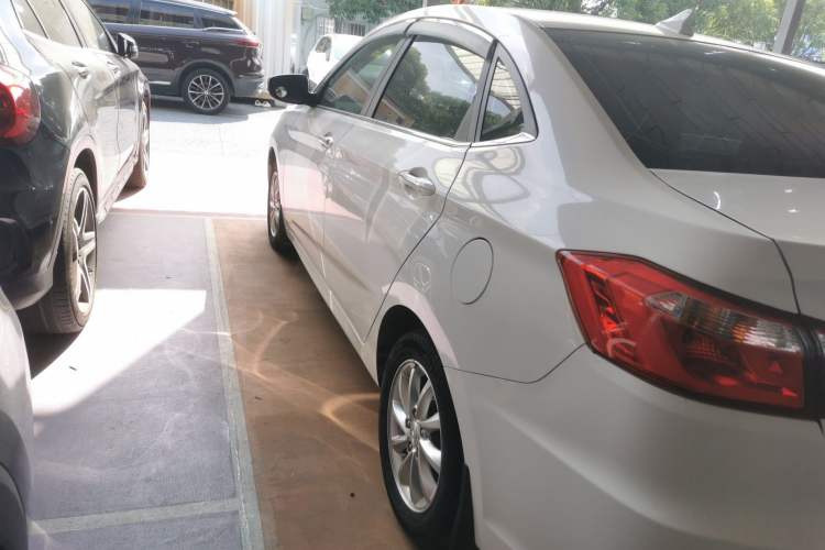 Used Changan Alsvin V7 2015 1.6L Manual Enjoyment Model China V Standard