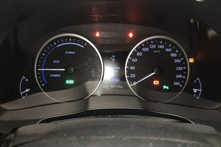 Used Lexus ES 2014 300h Elite Edition Instrument Cluster